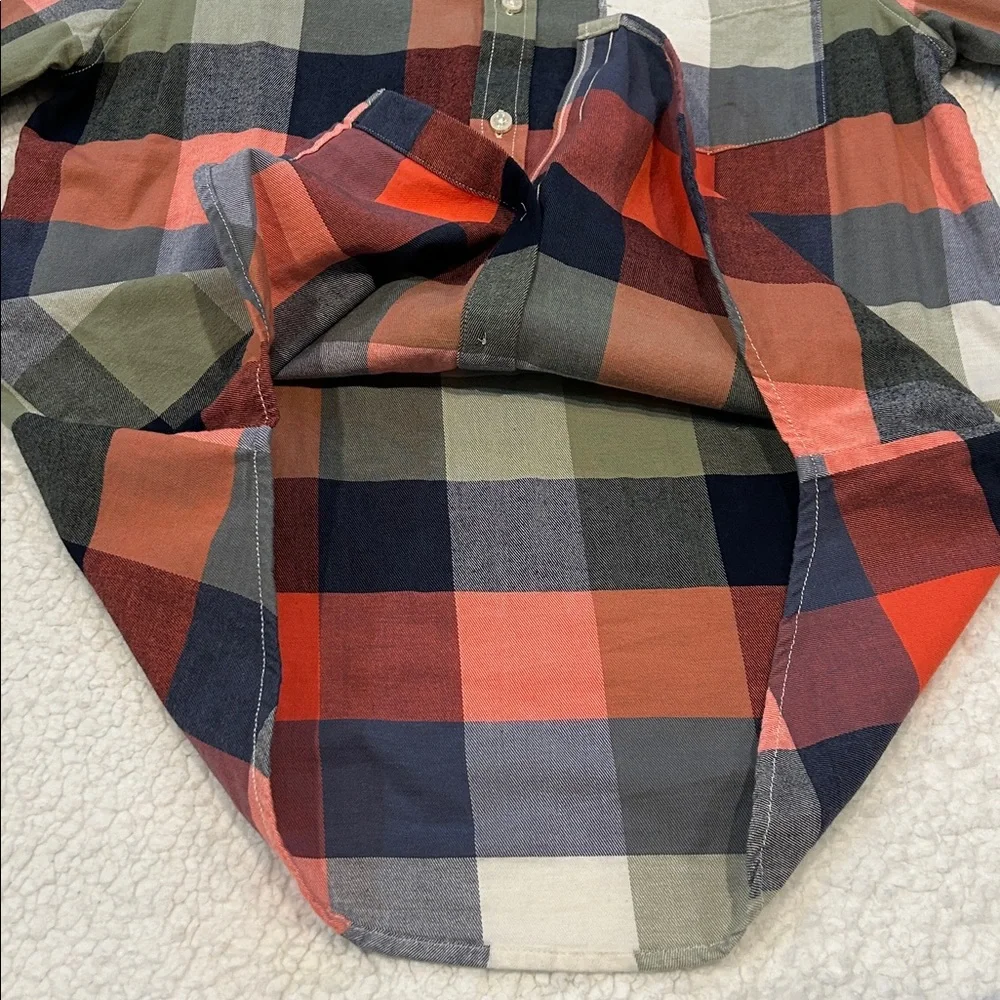 Chubbies Men's Long Sleeve Plaid Button Down Flannel Shirt Large Red Blue Green